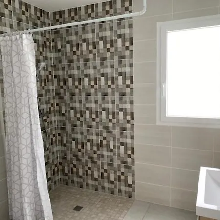 דירה 1 Proche Bord De 5 Mn A Pied *