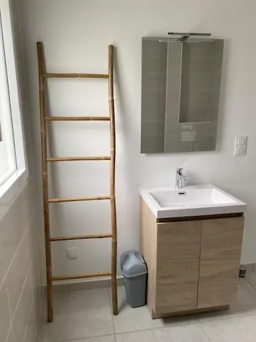 1 Proche Bord De 5 Mn A Pied Angoulins